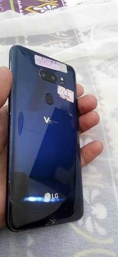 tcl z 30 and lg v35 think