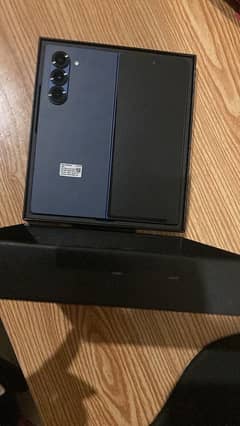 Samsung Z Fold 6 | 512 GB | Dual physical