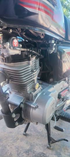 Honda 125 Colour Black Condition New ,