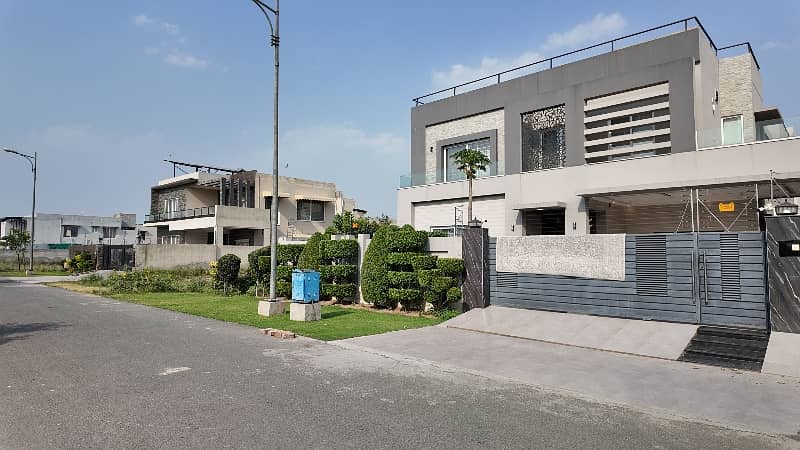 1 Kanal Furnished House Is Available For Sale In DHA Phase 7 Block U Lahore 2