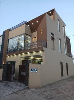 New Luxurious Corner House For Sale in Manic Block, Buch Villaz.