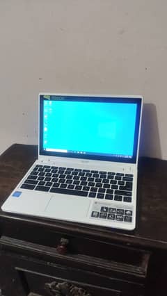 Acer C720 p Laptop | Windows 10 | 4 GB Ram | 128 GB SSD |Touch display