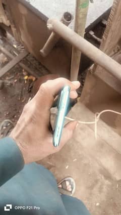 Redmi note 10 ha pic m dhk skty ha tora sa raf ha 4+2/128 ha all oky h