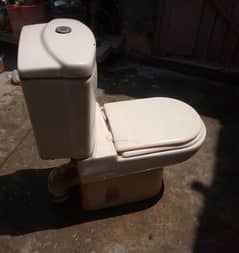 Good condition commode For Sale