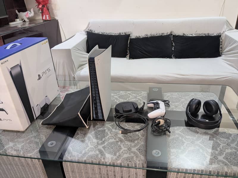 Ps5 Disc Addition (CFI 1200A) with 1 Controller 2