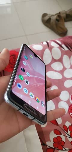 Aquos R2 docomo