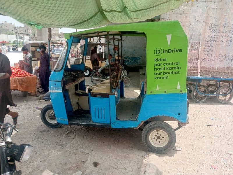 sazgar rickshaw 2022 model full ok koi kam nhi hai gari mein 100ok 1