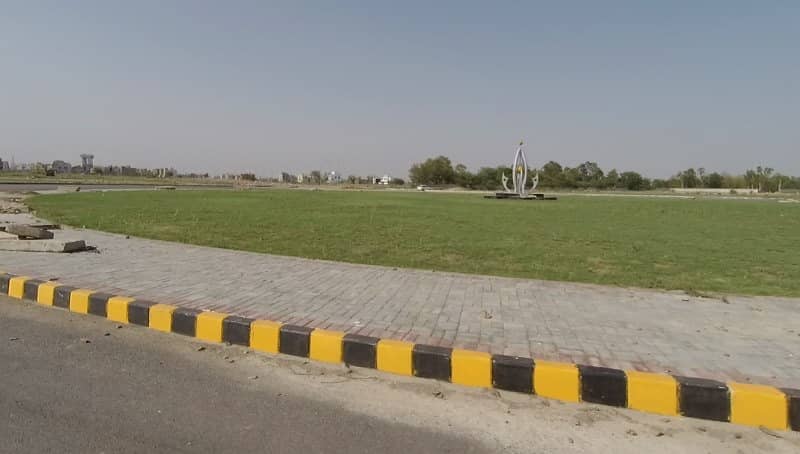 5 MARLA PLOT 927 BLOCK R IN DHA 9 PRISM AVAILABLE FOR SALE 7