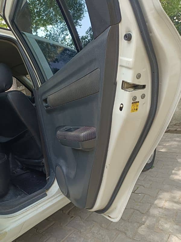 Suzuki Swift 2014 vip Condition 11