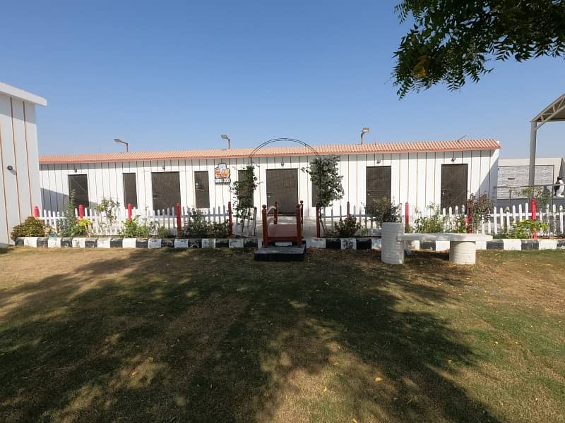 Farmhouses Lands 1000 SQ YARD JUST 12 LAC A golden opportunity for you A prime location 24
