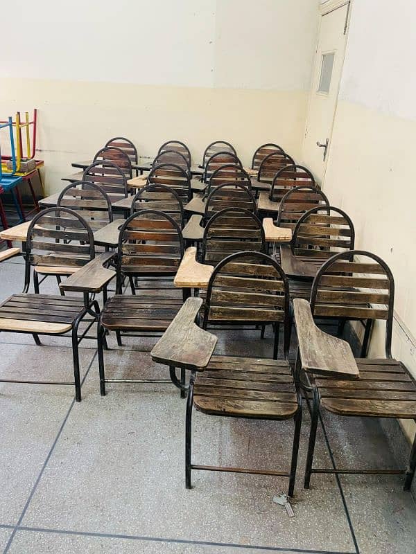 Wooden Chairs / Wood chairs / Solid wood chairs / Plastic chairs 6