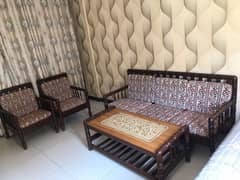 5 Seater Shesham Sofa Set With Table