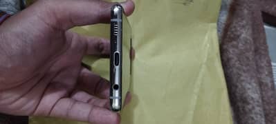 Samsung Galaxy S10 Plus 8gb/128gb.