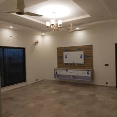 1 kanal , 1 floor for rent