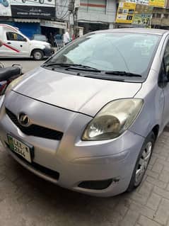 Toyota Vitz 2014
