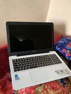laptop Asus core i3 exchange with phone