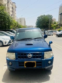 Nissan Kix 2010/2015 automatic Mini pajero