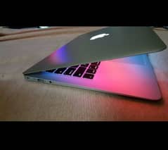 MacBook