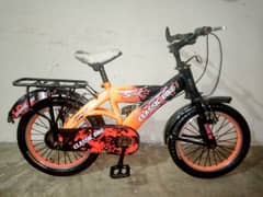 Cycle for kids 16 size Imported All ok. Call Whatsap O3358O8816O