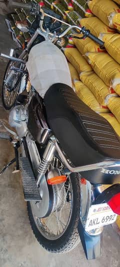CG 125 special edition 2022