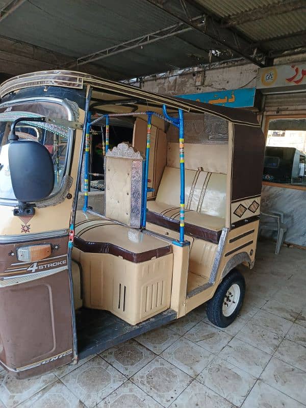 Sazgar rickshaw 2010 model 4