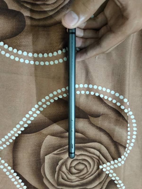 iphone 8 plus 3