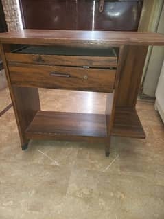 Computer Table for sale