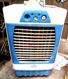 Dc air cooler