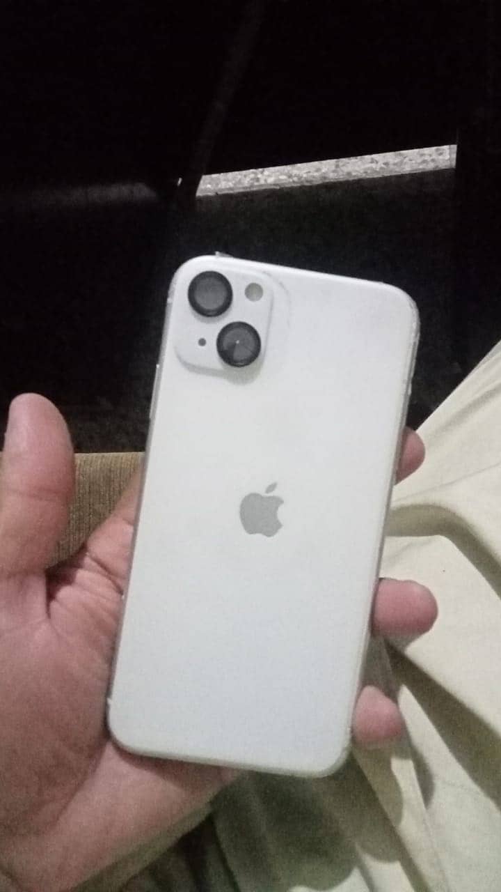 iPhone XR 64 GB waterpak esim 3 months pary hai chla k donga see pics 11
