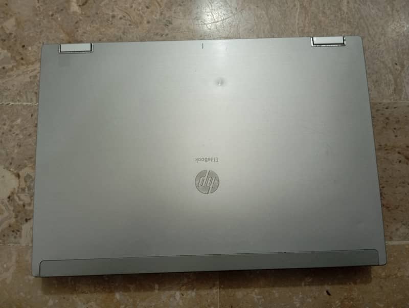 HP EliteBook 8440p, i5 (1st generation) 1