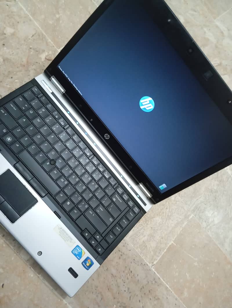 HP EliteBook 8440p, i5 (1st generation) 3