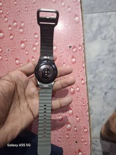 5 din use ki hai bs bilkul fresh hai watch