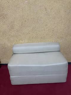 Sofa can bed