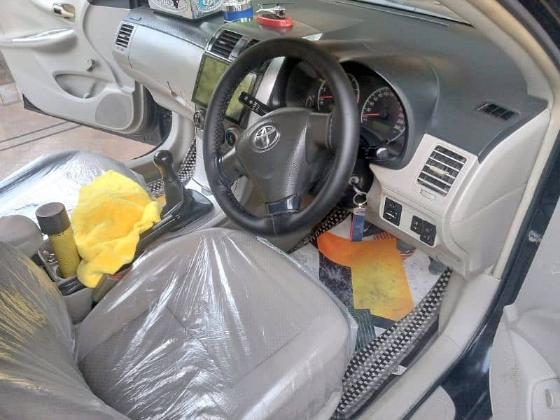 Toyota Corolla XLI 2013 total genien except 3 piecessides 4