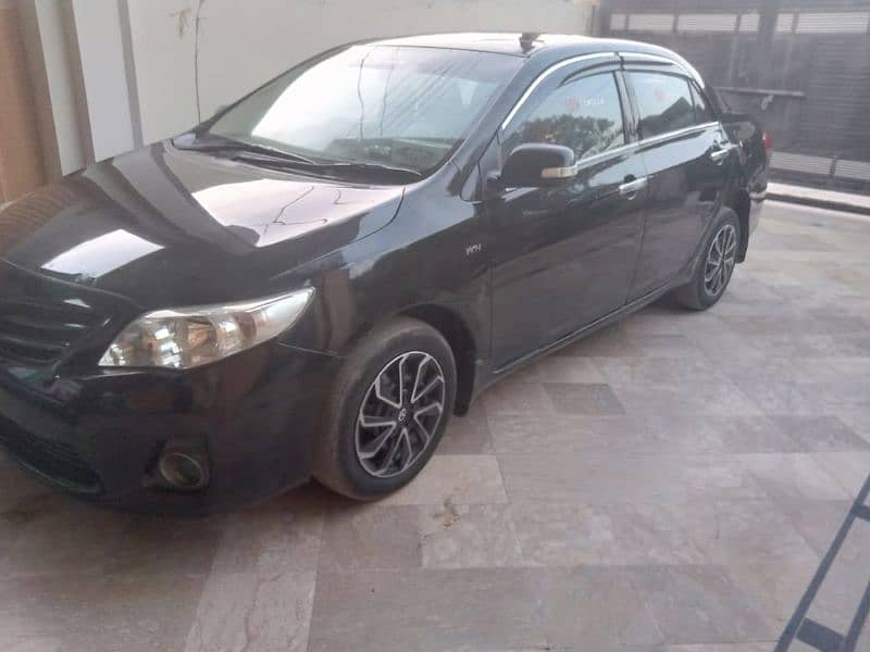 Toyota Corolla XLI 2013 total genien except 3 piecessides 14
