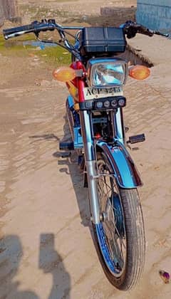 CG125