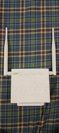PTCL ZTE WIFI DSL ROUTER CONDITION 10/10