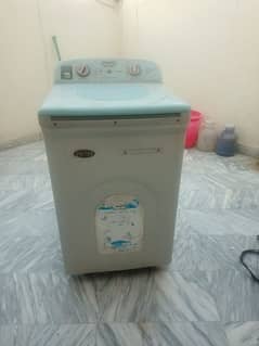 United UD580 model