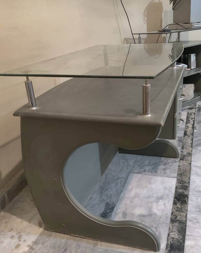 Table with glass top and drawers (sage/grey), counter / table 1