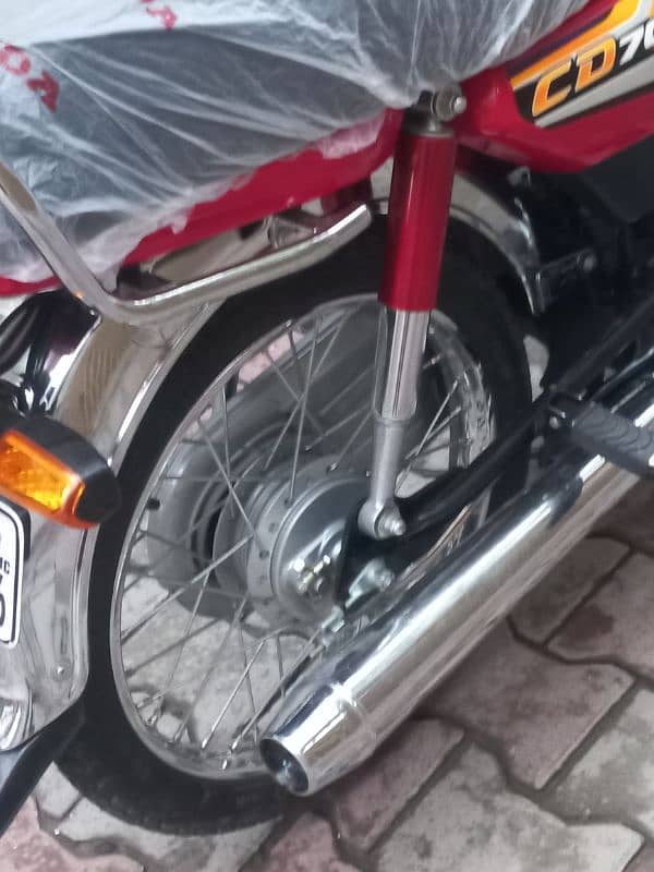 Honda cd 70 lush condition urgent sale please only call 9