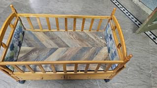 baby cot