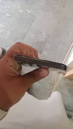 vivo y27