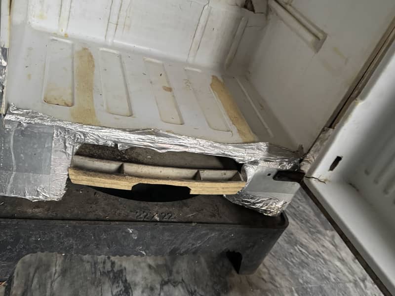 2nd Hand Peel Fridge 2