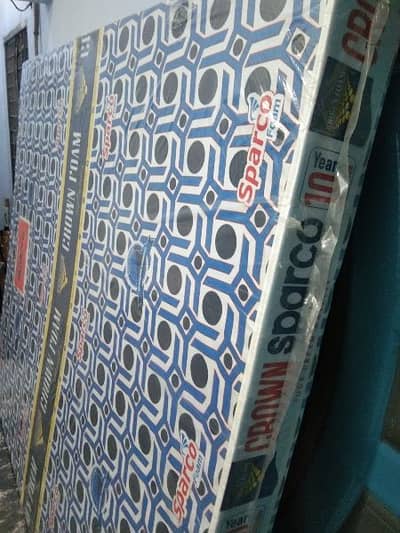 king size Matress foam very smoothly and good rate