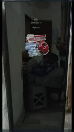 dawlance upright freezer glass door 9/10