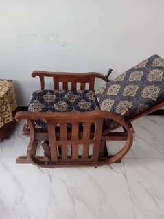 Rocking chair used