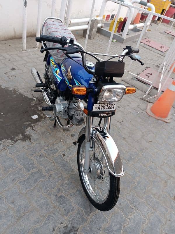 Honda 70 model 2024 brand new bike 10/10 condition 12