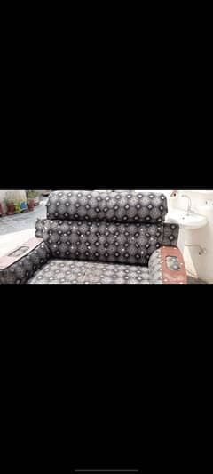 new conditions all ok unused 2 sofa set