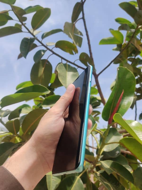 oneplus 8pro dual sim 12/256 android version 13 6