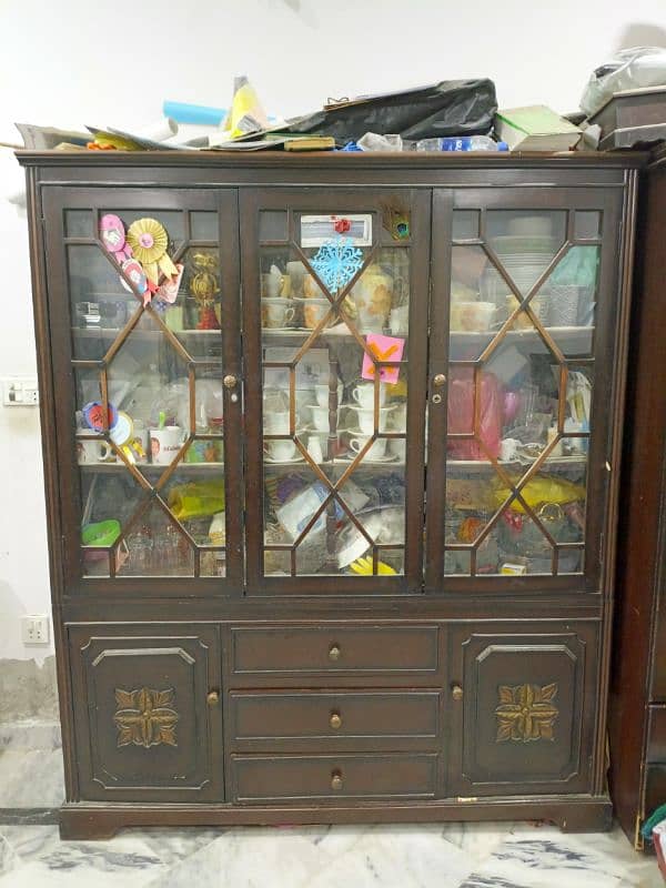 Showcase/Divider 2